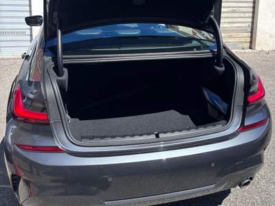 BMW Serie 3 318d M sport, Unico proprietario, no fumatore Grigio usata Livorno