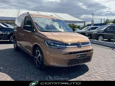 Volkswagen Caddy Pianale Ribassato 2.0 TDI 122 CV DSG Style Bronzo usata Quinto di Treviso