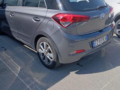Hyundai i20 i20 crdi Grigio usata Brandizzo