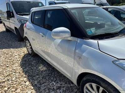 Suzuki Swift 1.3 DDiS 5 porte GL Top Bianco usata Arezzo