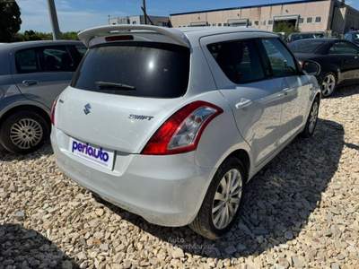 Suzuki Swift 1.3 DDiS 5 porte GL Top Bianco usata Arezzo