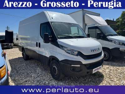 Iveco Daily 35S12V 2.3 HPT PM-SL-TM Furgone Bianco usata Arezzo
