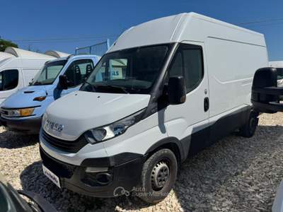 Iveco Daily 35S12V 2.3 HPT PM-SL-TM Furgone Bianco usata Arezzo
