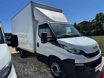 Iveco Daily 35S14S 2.3HPT PL-DC Cabinato Bianco usata Arezzo