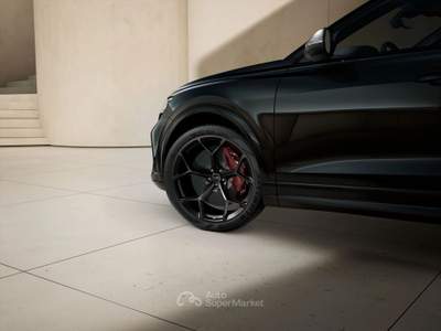 Audi RS Q8 AUDI RS Q8 4.0 MHEV 48V PERFORMANCE 640CV TIP RS Q8 4.0 mhev 48V performance 640cv tip Nero usata Roma