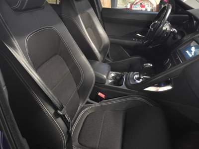 Jaguar E-Pace Tenuta maniacalmente Blu/Azzurro usata Cambiasca