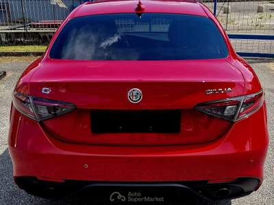 Alfa Romeo Giulia IL BISCIONE........ VESTE ROSSO!! Rosso usata San Donato Milanese