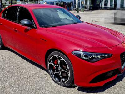 Alfa Romeo Giulia IL BISCIONE........ VESTE ROSSO!! Rosso usata San Donato Milanese