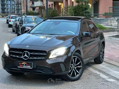 Mercedes-Benz GLA tenuta sempre in box Marrone usata Baronissi