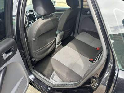 Ford Focus Focus 5p 1.6 tdci Ikon 90cv BUONA Nero usata Santa Croce sull'Arno