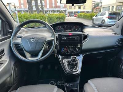 Lancia Ypsilon Ypsilon III 2015 1.2 Silver 69cv COME NUOVA Bianco usata Santa Croce sull'Arno