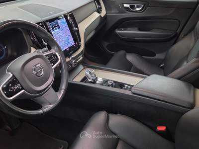 Volvo XC60 XC 60 XC60 T6 Recharge Plug-in Hybrid AWD Inscription Nero usata Torino