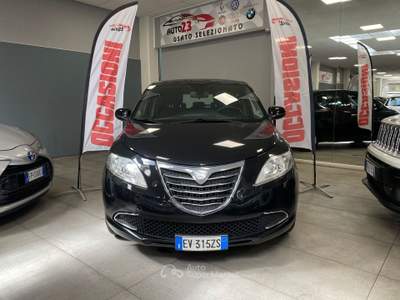 Lancia Ypsilon 5 porte S&S Silver Nero usata Prato