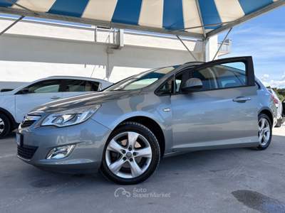 Opel Astra Sports Tourer Cosmo Grigio usata ALTAMURA
