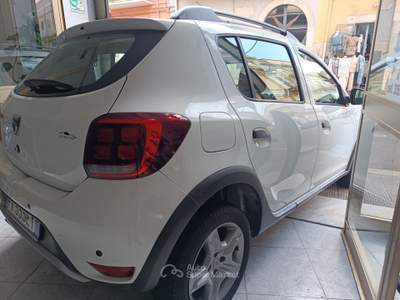 Dacia Sandero Stepway 1.5 Blue dCi 95 CV PRESTIGE NAVI CAMERA Bianco usata Corato