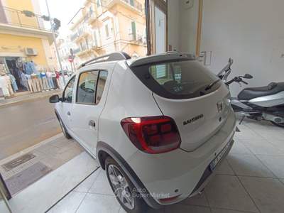 Dacia Sandero Stepway 1.5 Blue dCi 95 CV PRESTIGE NAVI CAMERA Bianco usata Corato