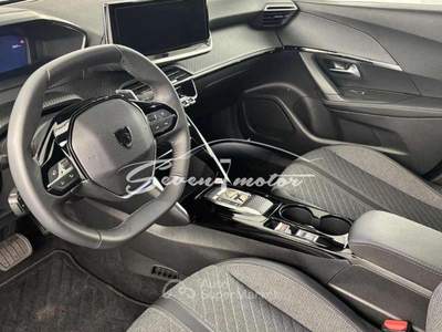 Peugeot 2008 Hybrid 145 e-DCS6 Allure Argento usata Busto Arsizio