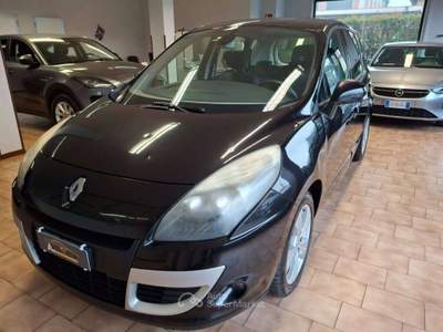 Renault Scénic X-Mod 1.5 dci Luxe 110cv Nero usata Carvico