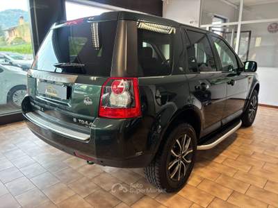 Land Rover Freelander 2.2 td4 HSE Verde usata Carvico