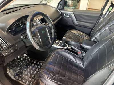 Land Rover Freelander 2.2 td4 HSE Verde usata Carvico