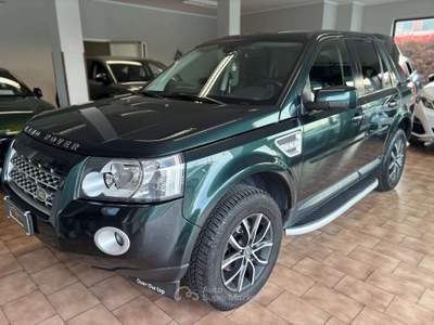 Land Rover Freelander 2.2 td4 HSE Verde usata Carvico