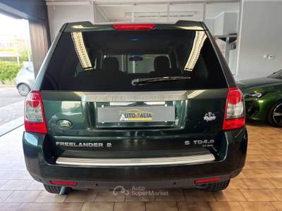 Land Rover Freelander 2.2 td4 HSE Verde usata Carvico