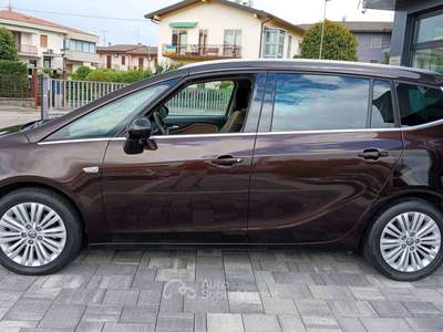 Opel Zafira Zafira III Tourer 1.6 cdti *7 POSTI * Lilla usata Pescantina