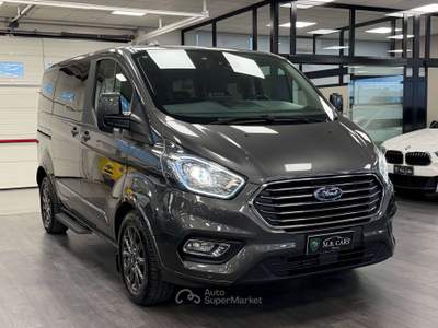 Ford Tourneo Custom Tourneo Custom 320 2.0 Ecoblue Mhev Grigio usata Gaglianico