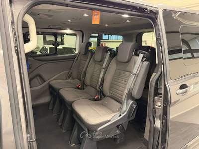Ford Tourneo Custom Tourneo Custom 320 2.0 Ecoblue Mhev Grigio usata Gaglianico