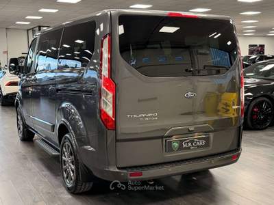 Ford Tourneo Custom Tourneo Custom 320 2.0 Ecoblue Mhev Grigio usata Gaglianico
