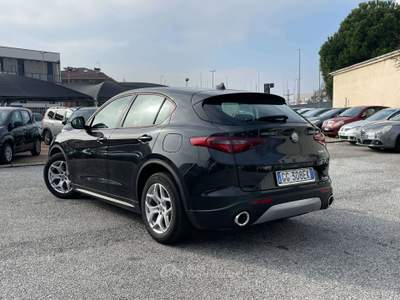Alfa Romeo Stelvio 2.2 TDI 160CV Business RWD AT8 - AUTOCARRO N1 Nero usata TORINO