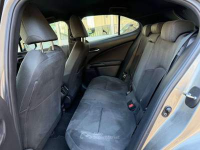 Lexus UX 250h 2.0 Business 2wd cvt UNICO PROPRIETARIO BELLISSIMA Grigio usata Cesano Maderno