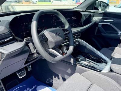 Audi Q5 Q5 SPB 40 TDI quattro S tronic S line Nero usata Sant'Anastasia