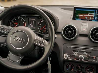 Audi A1 SPB 1.0 82 CV TFSI S-Line Bianco usata Castelnuovo Rangone