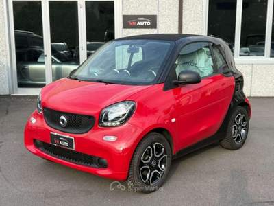 Smart ForTwo 1.0 Youngster 61cv NEOPATENTATI Rosso usata Verona