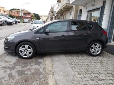 Opel Astra 5 Porte Astra 5p 1.6 cdti Elective s&s usata Ribera
