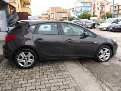 Opel Astra 5 Porte Astra 5p 1.6 cdti Elective s&s usata Ribera