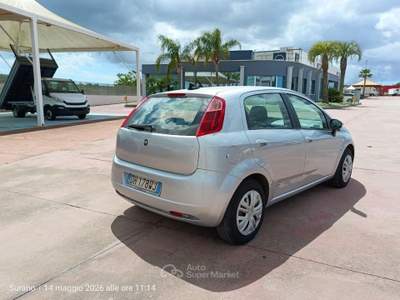 Fiat Grande Punto 1.3 MJT 75 CV 5 porte Grigio usata Surano