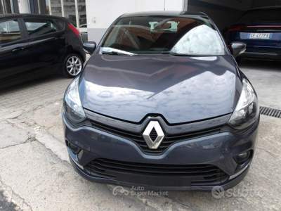 Renault Clio 5 Porte Clio 1.5 dci energy Zen 75cv usata Ribera