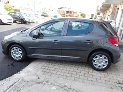 Peugeot 207 5 Porte 207 5p 1.4 vti 16v X-Line FL usata Ribera