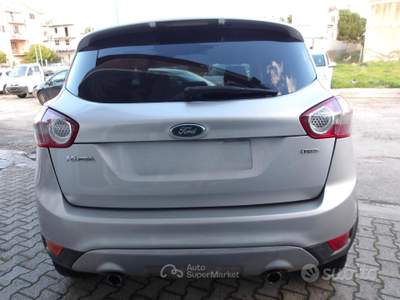 Ford Kuga 2.0 tdci + 2wd 136cv dpf usata Ribera