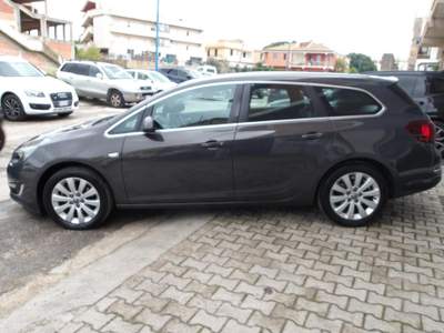 Opel Astra Sports Tourer 1.6 cdti (ecoflex) Cosmo usata Ribera