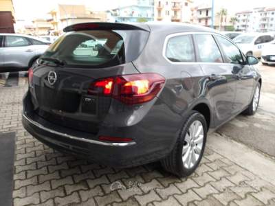 Opel Astra Sports Tourer 1.6 cdti (ecoflex) Cosmo usata Ribera