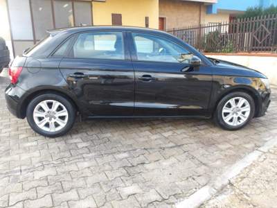Audi A1 Sportback 1.6 tdi Ambition 90cv usata Ribera