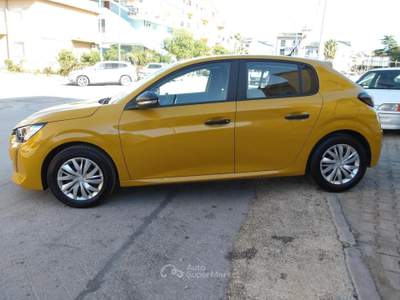 Peugeot 208 5 Porte 208 1.2 puretech Like s&s 75cv usata Ribera