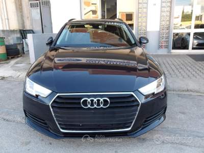 Audi A4 Avant 35 2.0 tdi Design 150cv s-tronic usata Ribera