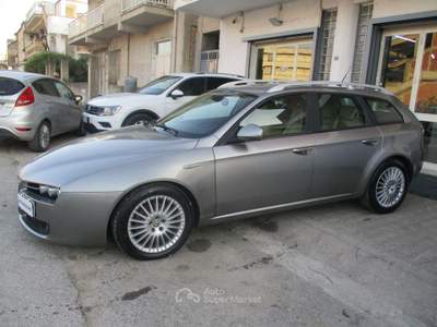 Alfa Romeo 159 JTDm 16v 150cv Distinctive SW usata Ribera