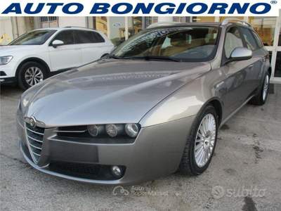 Alfa Romeo 159 JTDm 16v 150cv Distinctive SW usata Ribera