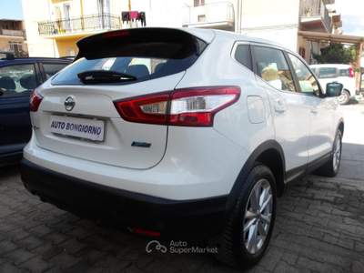Nissan Qashqai Acenta 2wd 130cv usata Ribera