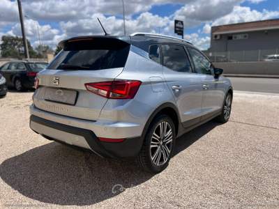 Seat Arona Arona 1.6 TDI 95CV DSG XCELLENCE Argento usata Grottaglie